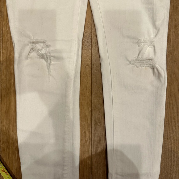AG Adriano Goldschmied The Middi Ankle Raw Hem Ripped White Jeans - Size 28R - Picture 4 of 10